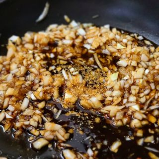 우주쿡 천연조미료 고메 프리미엄 시즈닝 6종 택1 청양고추+ /대파 /깻잎 /마늘 /생강 /표고버섯 — 5점을 준 리뷰어가 2021년 8월 올린 사용 사진