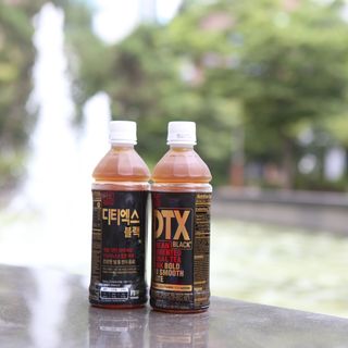 이도 발효한차 디티엑스 음료500ml 2종set 총 40개입블랙 20개입+화이트 20개입 — 5점을 준 리뷰어가 2021년 8월 올린 사용 사진
