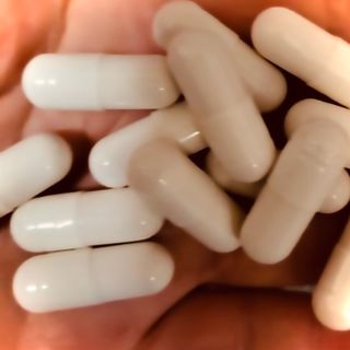 프리마인 성큼다가온 봄, 이너뷰티를 챙겨야 피부도 화사하게, 컨디션도 활기차게. 흡수율을 높인 고효율 비타민. — 5점을 준 리뷰어가 2022년 4월 올린 사용 사진