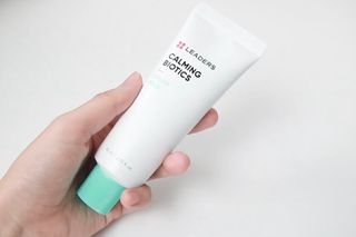 리더스코스메틱 리더스 카밍 바이오틱스 #1등 진정 기획세트 [에센스 워터150ml + 크림 마스크80ml] — 5점을 준 리뷰어가 2022년 9월 올린 사용 사진