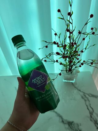 몽베스트 Montbest with Sparkling water Lime20병 — 5점을 준 리뷰어가 2022년 10월 올린 사용 사진