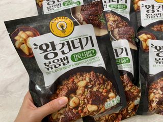 한성기업 무볼레 왕건더기 볶음밥 갈릭스테이크 — 5점을 준 리뷰어가 2021년 10월 올린 사용 사진