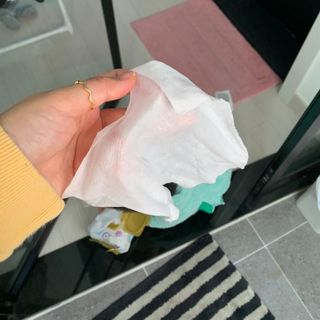킨도 아기 물티슈 골드 일반형 — 5점을 준 리뷰어가 2021년 4월 올린 사용 사진