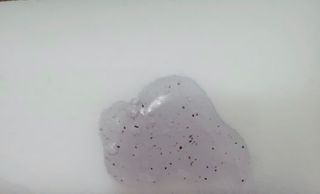 벨먼 내추럴스파 수분광채 스크럽 바디워시 600ml 5종 — 4.5점을 준 리뷰어가 2022년 5월 올린 사용 사진