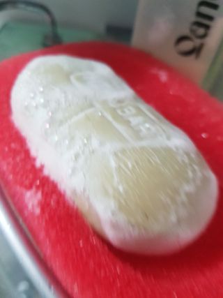 제이제이바이오 허브마사지바 올인원 알약비누 — 5점을 준 리뷰어가 2021년 12월 올린 사용 사진