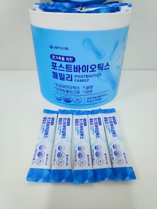 서울약사신협_포스트바이오틱스패밀리_5g x 100포 — 5점을 준 리뷰어가 2021년 3월 올린 사용 사진