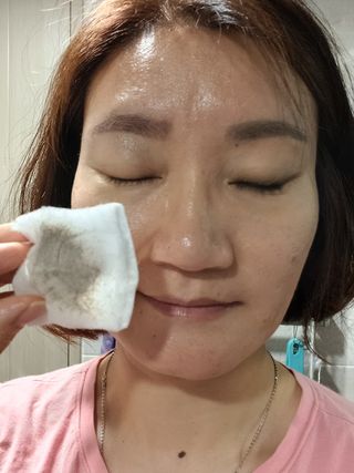 스킨1004 [SKIN1004] 마다가스카르 센텔라 라이트 클렌징 오일 200ml — 5점을 준 리뷰어가 2024년 7월 올린 사용 사진