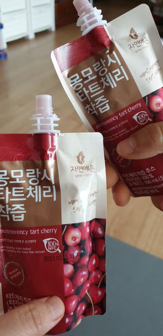 자연에온 몽모랑시 타트체리 3종 세트 구성 - 저분자콜라겐젤리, NFC 착즙주스 — 5점을 준 리뷰어가 2021년 7월 올린 사용 사진