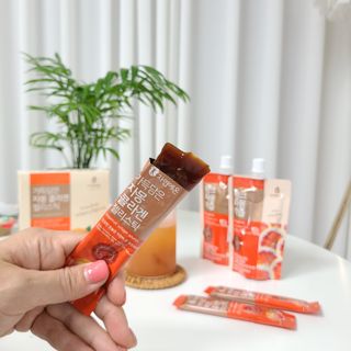 자연에온 핑크 자몽 착즙 100mL 10개입 1BOX +가 득담은 자몽 콜라겐 젤리스틱 1BOX — 5점을 준 리뷰어가 2021년 7월 올린 사용 사진