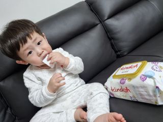 킨도 아기 물티슈 골드 일반형 — 5점을 준 리뷰어가 2021년 12월 올린 사용 사진