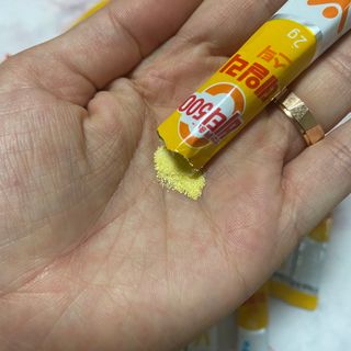 광동제약 [광동] 비타500데일리스틱 70포X2개 + 뚱랑이엽서 + 쇼핑백 증정 — 5점을 준 리뷰어가 2022년 1월 올린 사용 사진