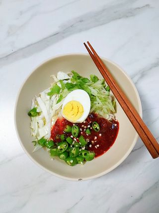 [한면원] 비빔국수 2인분 — 5점을 준 리뷰어가 2022년 7월 올린 사용 사진