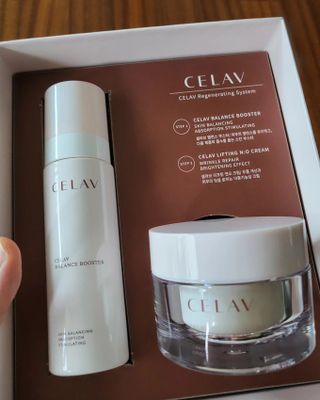 프리마인 바르기만 하면 철벽 스킨케어+24시간 마스크팩 효과. 셀라브 리제너레이팅 시스템 부스터+크림 세트 — 5점을 준 리뷰어가 2023년 7월 올린 사용 사진