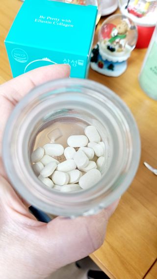 체인미 엘라스틴 콜라겐으로 이뻐진데이 500mg x 30정 — 5점을 준 리뷰어가 2021년 12월 올린 사용 사진