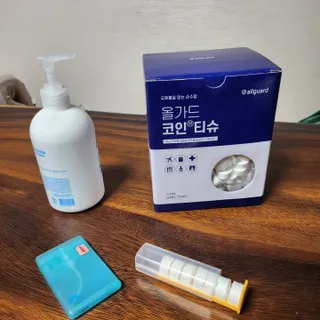 [올가드] 무방부제 대용량 코인티슈 500개입 + 휴대용케이스 1개 — 5점을 준 리뷰어가 2022년 12월 올린 사용 사진