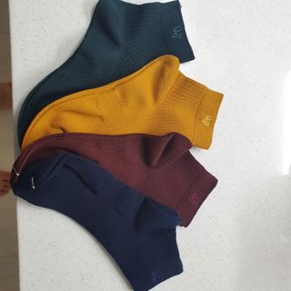 [사이즈가 있는 양말 필로이] 남/여 골지 발목 양말 4족 세트 남【S, M, L, XL】여【S, M, L】_컬러 랜덤 — 4점을 준 리뷰어가 2022년 6월 올린 사용 사진