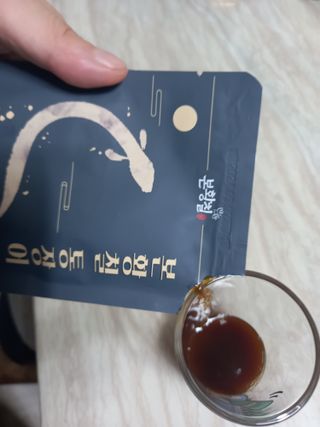 [비린내 완벽제거] 본황칠 통장어 국내산 장어즙 아르기닌 2800mg 장어즙효능 기력보강 — 5점을 준 리뷰어가 2022년 8월 올린 사용 사진