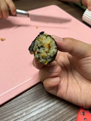 해풀잎 누구나 김밥*1ea [(혼합야채 35g *1ea,  김밥김 (5g, 5ea),  양념간장 (6g, 5ea), 참기름(5g, 2ea)] — 3점을 준 리뷰어가 2022년 7월 올린 사용 사진