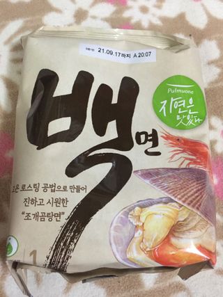 [풀무원] 자연은맛있다 정면, 백면, 홍면  세트 — 5점을 준 리뷰어가 2021년 4월 올린 사용 사진