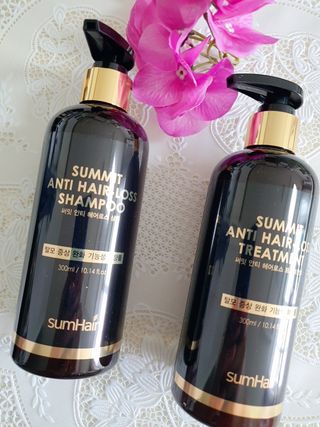 썸헤어 / SUMHAIR 썸헤어  써밋 안티 헤어로스 샴푸+트리트먼트 — 5점을 준 리뷰어가 2021년 6월 올린 사용 사진