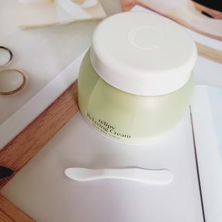 카오리온코스메틱스 사카로미세스와 시카의 만남        릴리피 릴렉싱 크림 진정한 탄력을 경험해보세요 — 5점을 준 리뷰어가 2021년 6월 올린 사용 사진