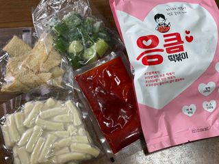 응큼떡볶이 — 5점을 준 리뷰어가 2021년 3월 올린 사용 사진