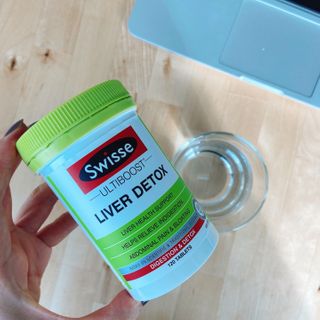 Swisse 스위스 리버디톡스 120정 — 4점을 준 리뷰어가 2021년 1월 올린 사용 사진