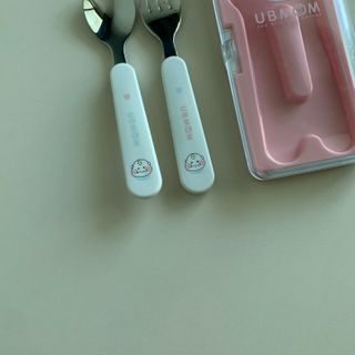 유비맘 스푼포크 케이스 세트 1+1 _컬러랜덤 발송 — 5점을 준 리뷰어가 2021년 1월 올린 사용 사진