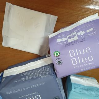 블루블루 유기농 순면 커버 생리대 — 5점을 준 리뷰어가 2021년 2월 올린 사용 사진