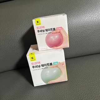 트라택 쿠셔닝 웨이트볼 0.5kg + 1kg SET — 5점을 준 리뷰어가 2022년 6월 올린 사용 사진