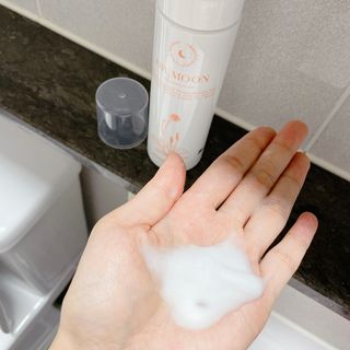 MF프리 [닥터문] 유산균 락토케어 질경초 여성청결제 200ml (폼타입) — 4.5점을 준 리뷰어가 2022년 5월 올린 사용 사진