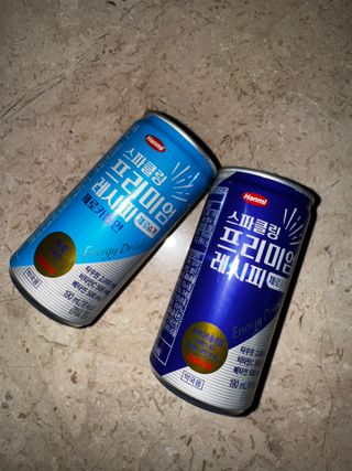 한미사이언스 [한미] 스파클링 프리미엄 레시피 (카페인, 제로카페인 2종)각5개총10개제공 — 5점을 준 리뷰어가 2025년 2월 올린 사용 사진