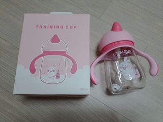 유비맘 트라이탄 코니빨대컵_컬러 랜덤 발송 — 5점을 준 리뷰어가 2020년 12월 올린 사용 사진