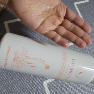 프리[닥터문] 유산균 락토케어 질경초 여성청결제 1000ml (젤타입) — 5점을 준 리뷰어가 2022년 6월 올린 사용 사진