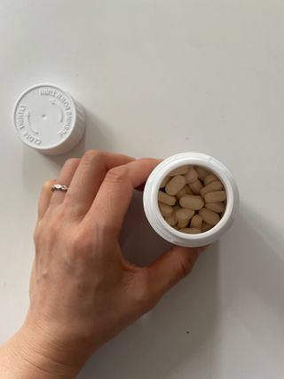 프리마인 평생 써야하는 관절의 건강을 위한 완벽설계 솔루션 관절n마디케어 플러스 120정 — 4점을 준 리뷰어가 2021년 9월 올린 사용 사진