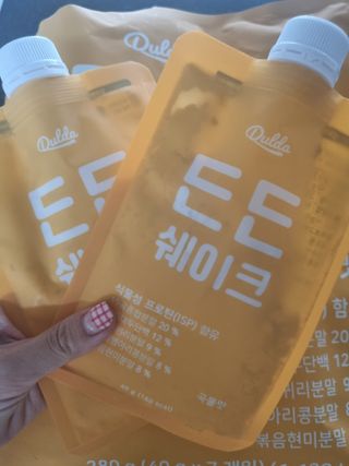 [덜다] 든든 식물성 단백질 쉐이크 40g X 7입 (곡물/딸기) — 5점을 준 리뷰어가 2023년 9월 올린 사용 사진