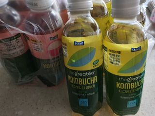 더그레잇티 콤부차 [매일유업] 더그레잇티 44kcal 콤부차 300ml *12개입 (오리지널 6개+베리리치 6개) — 5점을 준 리뷰어가 2023년 8월 올린 사용 사진