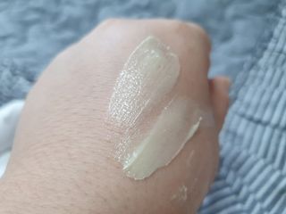 건선/아토/습진/민감성 피부 천연보습진정크림 소리온 크림 & 센시티브 크림 50g — 5점을 준 리뷰어가 2022년 1월 올린 사용 사진