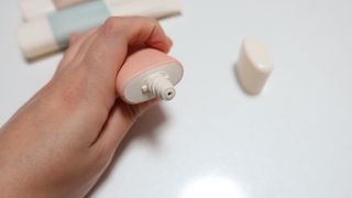 [후르디아] 끈적임 없는 착한성분 비건  핸드크림 3종 — 5점을 준 리뷰어가 2022년 9월 올린 사용 사진