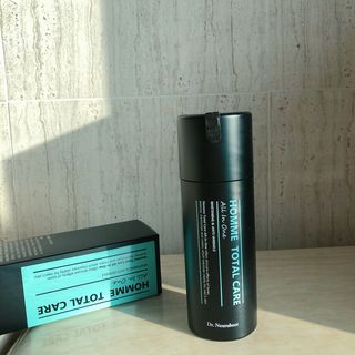 Dr.느루벗 느루벗 옴므 토탈 케어 올인원 118ml 남자 남성 스킨 로션 에센스 크림 화장품 — 4점을 준 리뷰어가 2021년 3월 올린 사용 사진
