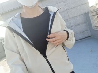 크노텐 후디집업자켓(다이어트땀복) — 5점을 준 리뷰어가 2022년 5월 올린 사용 사진