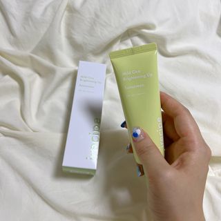 아이레시피 마일드시카 브라이트닝 업 선스크린 SPF50+ PA++++ — 4.5점을 준 리뷰어가 2023년 6월 올린 사용 사진