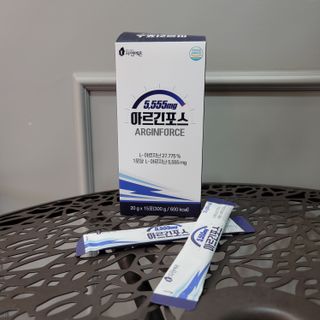 자연에온 아르긴포스 L-아르기닌 5555mg 스틱 15개입 1박스 — 5점을 준 리뷰어가 2021년 4월 올린 사용 사진