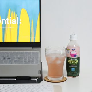 더그레잇티 콤부차 [매일유업] 더그레잇티 44kcal 콤부차 300ml *12개입 (오리지널 6개+베리리치 6개) — 5점을 준 리뷰어가 2023년 7월 올린 사용 사진