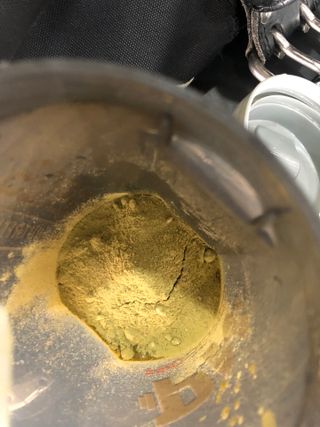 [뷰캔] 건강한 식사대용 앰퍼샌드 단백질 쉐이크 초코&말차 50g — 5점을 준 리뷰어가 2022년 6월 올린 사용 사진