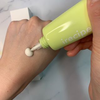 아이레시피 마일드시카 브라이트닝 업 선스크린 SPF50+ PA++++ — 5점을 준 리뷰어가 2023년 5월 올린 사용 사진