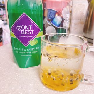 몽베스트 Montbest with Sparkling water Lime20병 — 5점을 준 리뷰어가 2021년 10월 올린 사용 사진