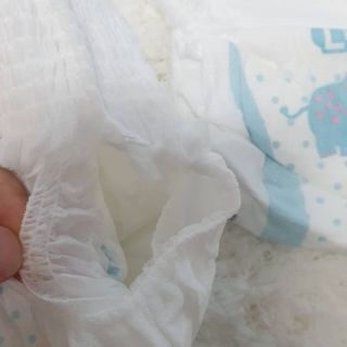 오브맘 밤 프리미엄 아기 기저귀 팬티형 밴드형 — 5점을 준 리뷰어가 2021년 1월 올린 사용 사진