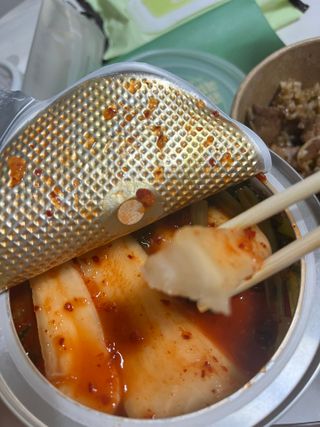 셰프애찬 알타리김치 총각김치 1kg — 5점을 준 리뷰어가 2022년 10월 올린 사용 사진