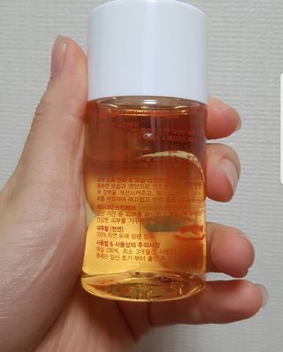 바이오오일 [바이오-오일] 스킨케어 오일 내추럴 60ml — 5점을 준 리뷰어가 2021년 5월 올린 사용 사진